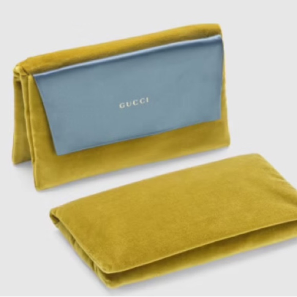 Gucci Foldable Padded Magnetic Closure Velvet Pouch for Sunglasses Jewelry